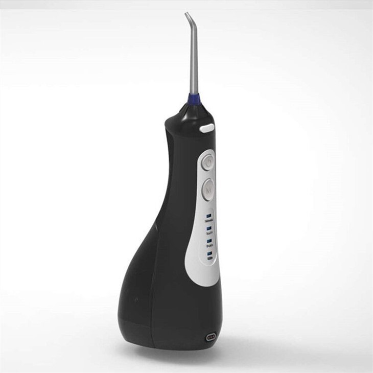 Irrigador bucal amb raig d'aigua
